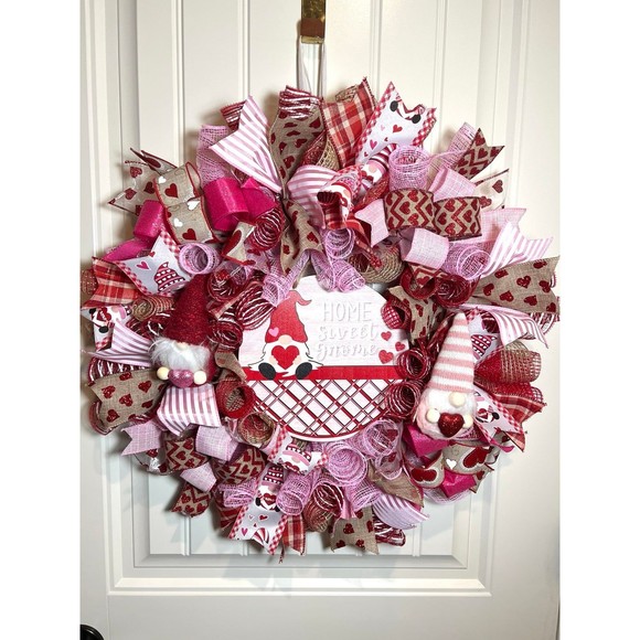 Handmade Valentine’s Home Sweet Gnome Ribbon Prelit Wreath 22 ins LED W18 - Picture 12 of 12